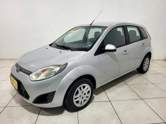 FORD FIESTA 1.0 ROCAM SE 8V FLEX 4P MANUAL